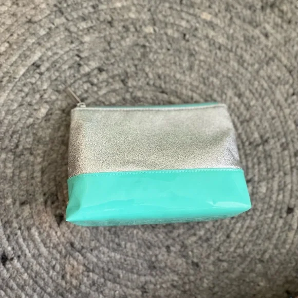 Set of 3 Beautiful Mermaid Bags for Beach Days/Makeup - Picture 5 of 11